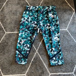 Xersion workout capris